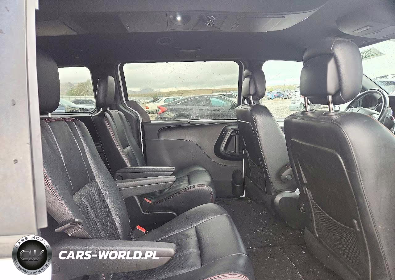 2018 Dodge Grand Caravan Gt VIN:2C4RDGEG2JR239616 - 11