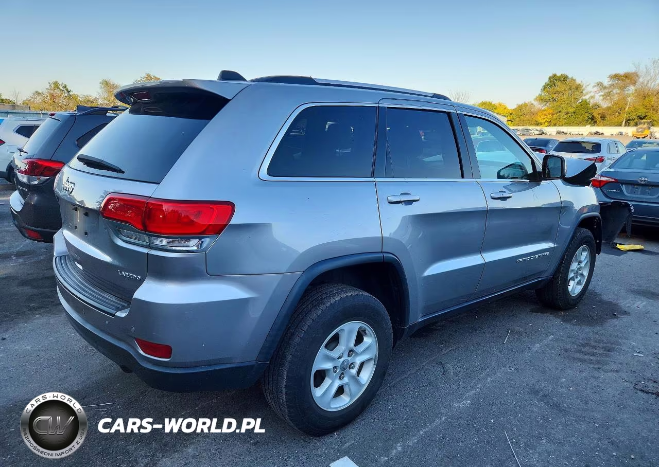 2016 Jeep Grand Cherokee Laredo VIN:1C4RJFAG9GC349346 - 3