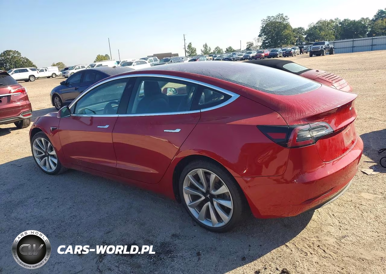 2018 Tesla Model 3 VIN:5YJ3E1EAXJF050137 - 2