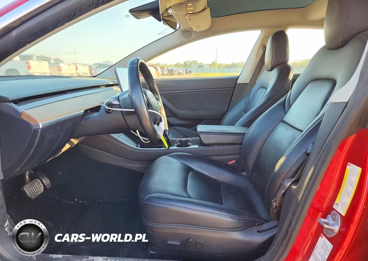 2018 Tesla Model 3 VIN:5YJ3E1EAXJF050137 - 7