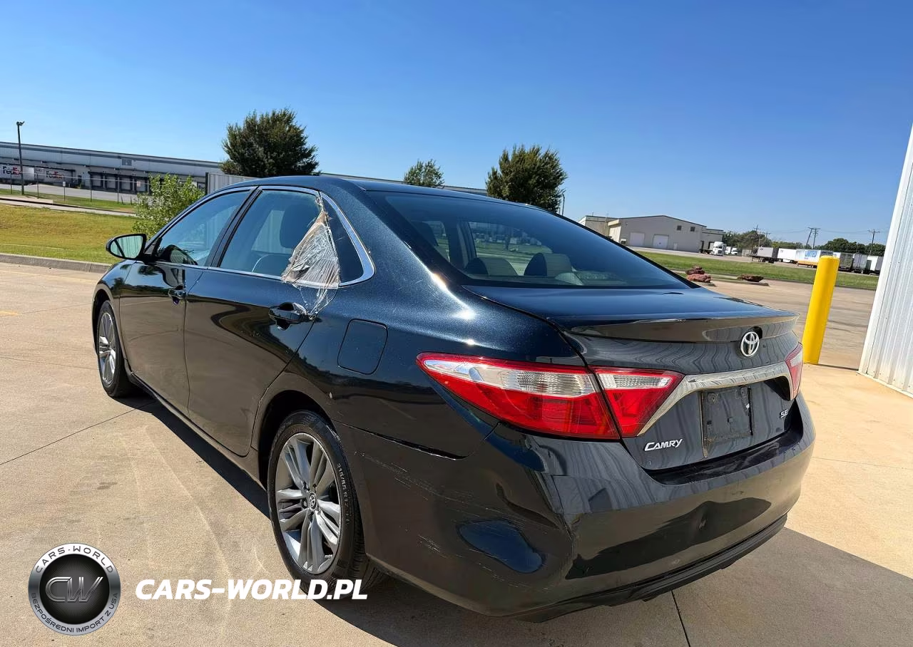 2015 Toyota Camry Se VIN:4T1BF1FK3FU480070 - 3