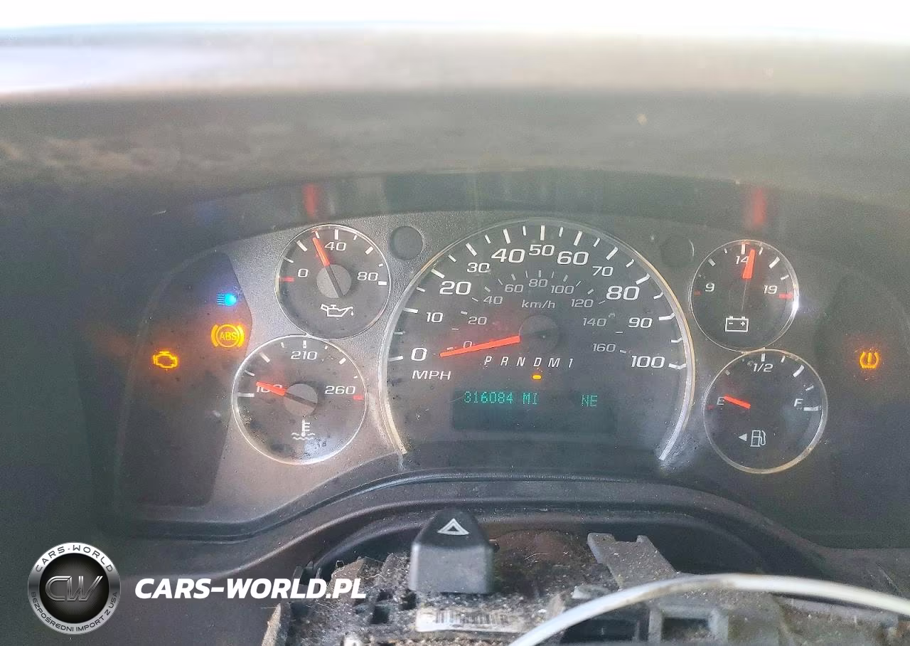 2010 Chevrolet Express G2500 VIN:1GCZGFDA3A1108262 - 9