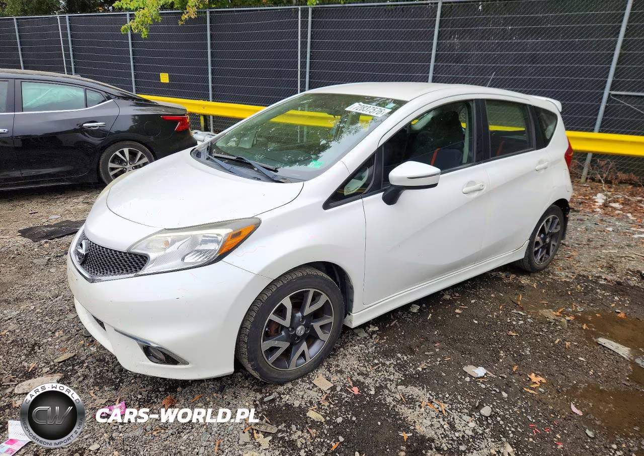 2015 Nissan Versa Note Sr – zdjęcie 1 z 12