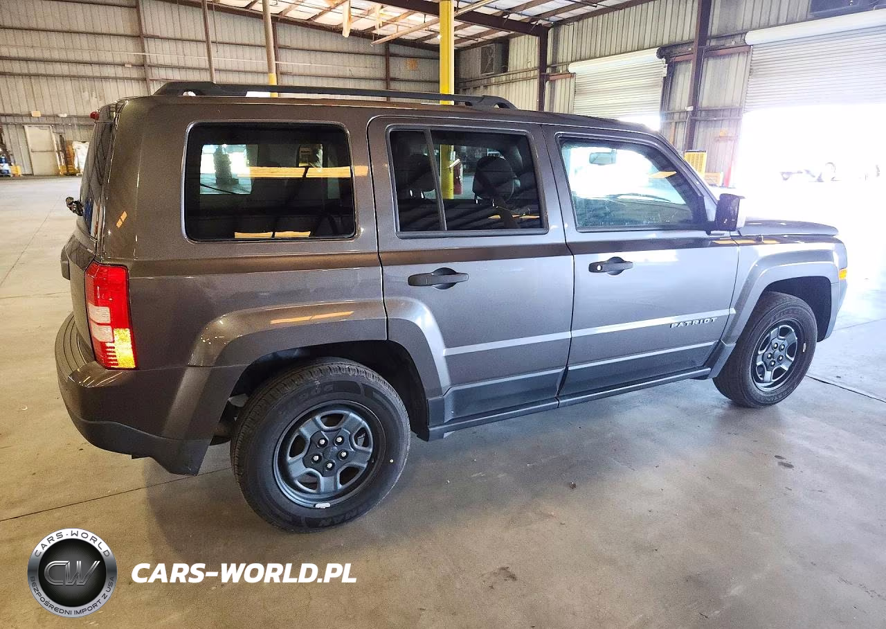 2016 Jeep Patriot Sport VIN:1C4NJPBA0GD727725 - 3