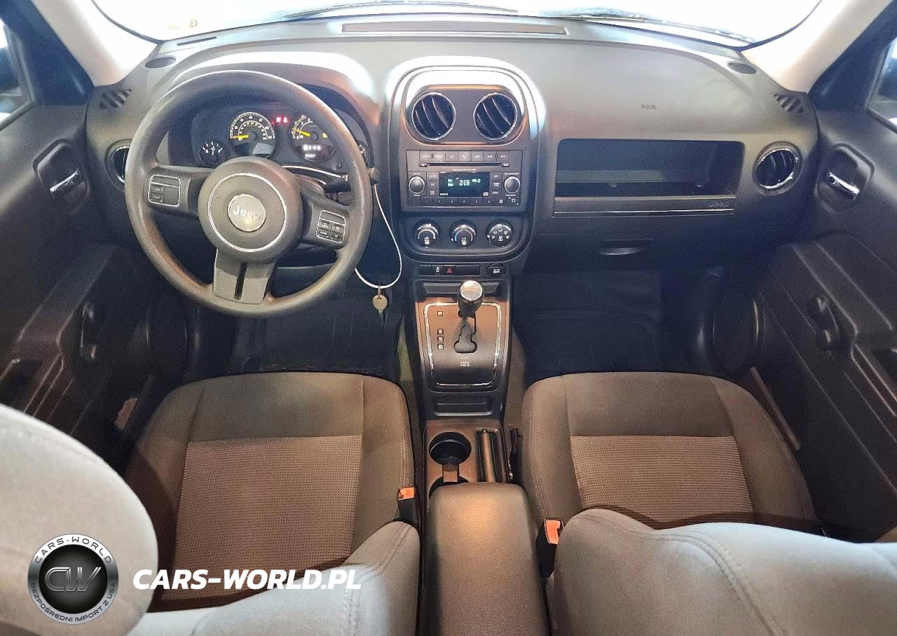 2016 Jeep Patriot Sport VIN:1C4NJPBA0GD727725 - 8