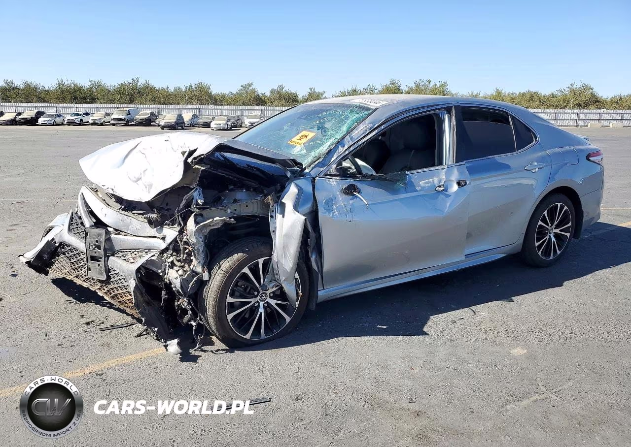 2019 Toyota Camry Se – zdjęcie 1 z 13