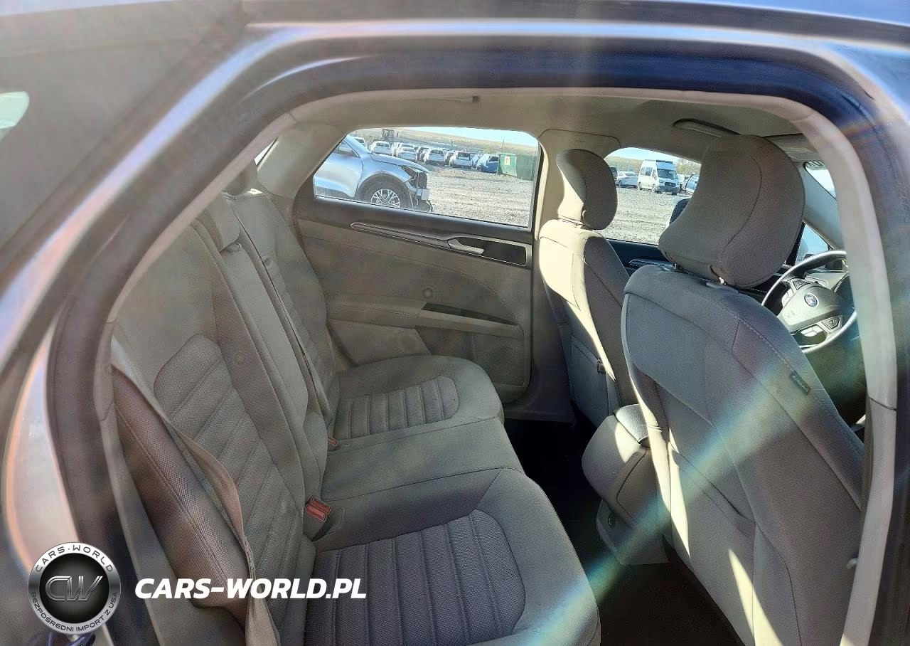 2018 Ford Fusion Se VIN:3FA6P0HD3JR212766 - 10