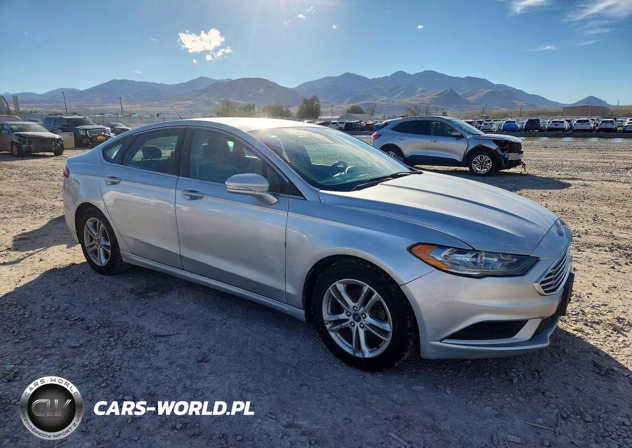 2018 Ford Fusion Se VIN:3FA6P0HD3JR212766 - 4