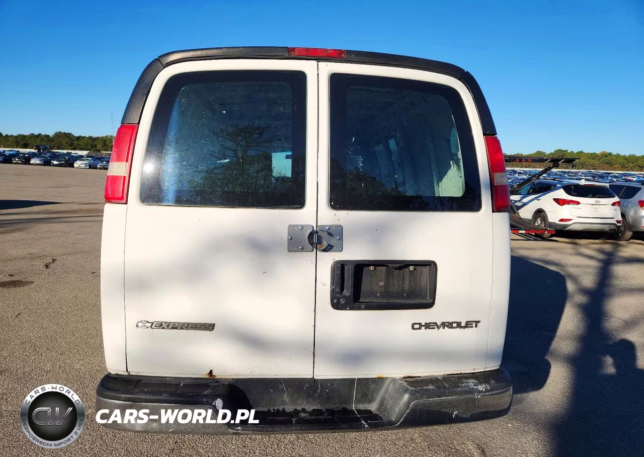 2007 Chevrolet Chevy Van VIN:1GCHG35U071223736 - 6
