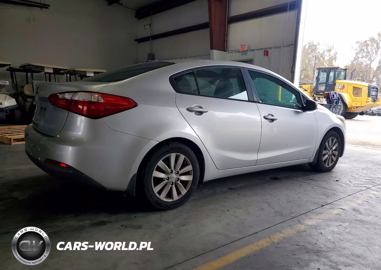 2014 Kia Forte Lx VIN:KNAFX4A60E5105905 - 3
