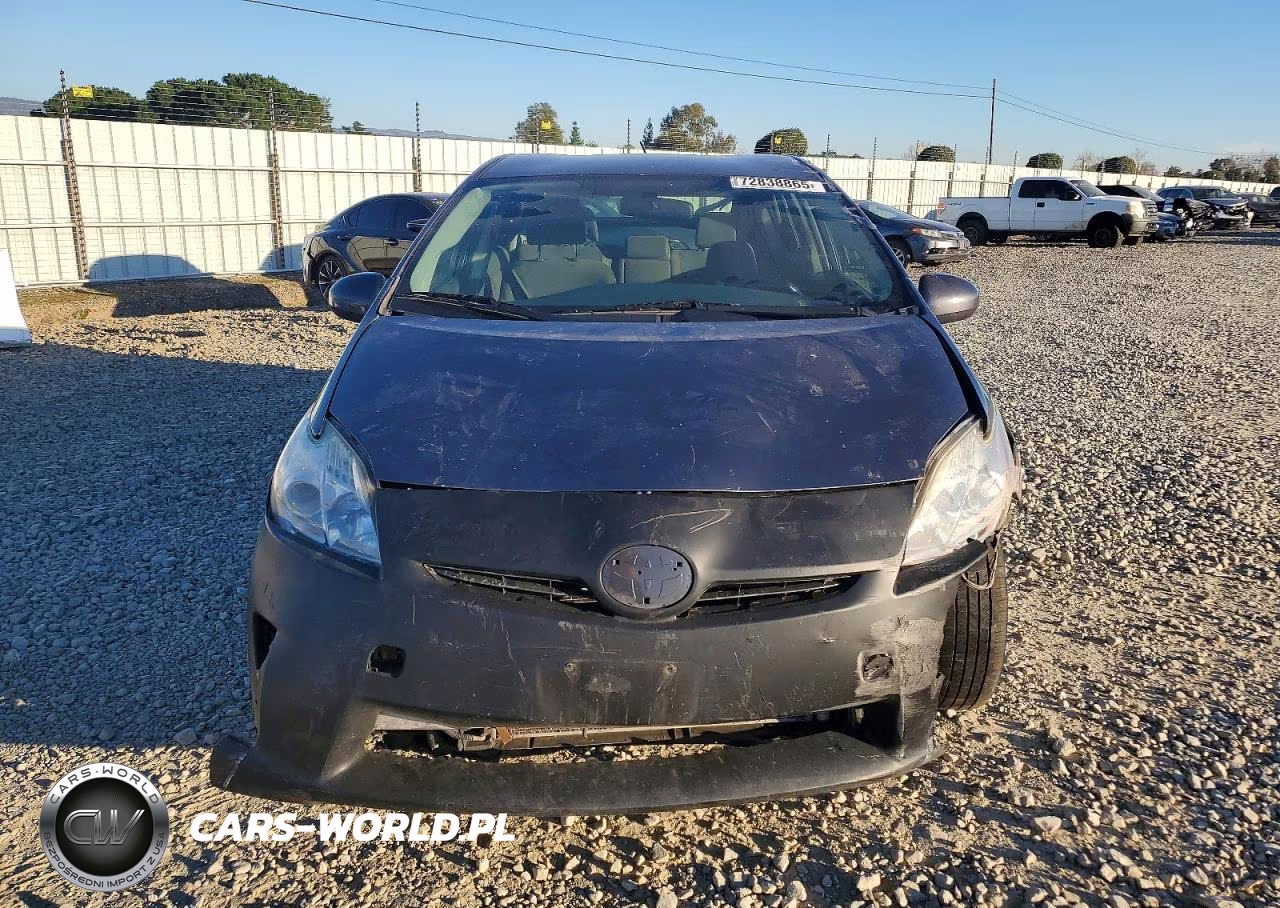 2011 Toyota Prius VIN:JTDKN3DU6B5292333 - 5