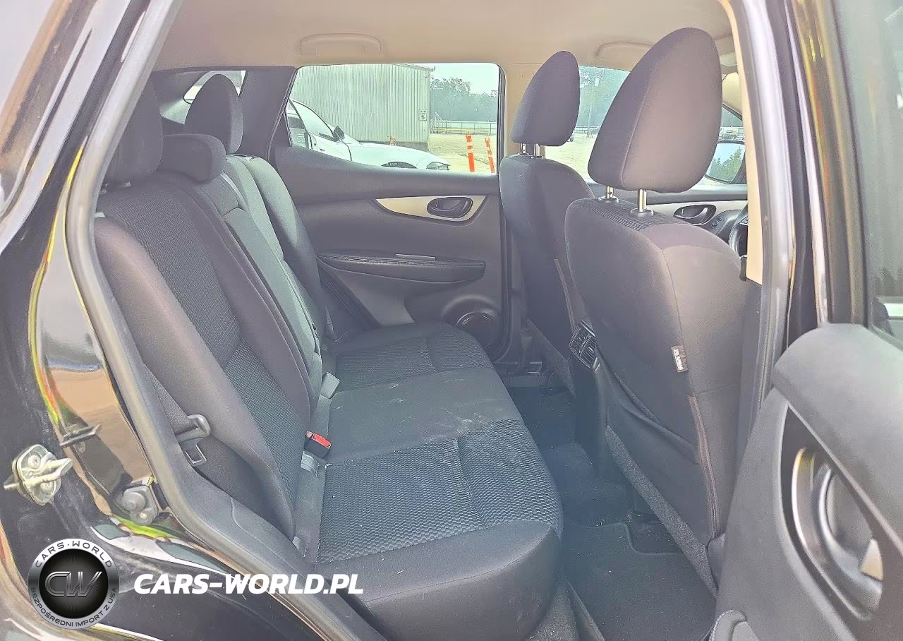 2018 Nissan Rogue Sport S VIN:JN1BJ1CP9JW158634 - 10