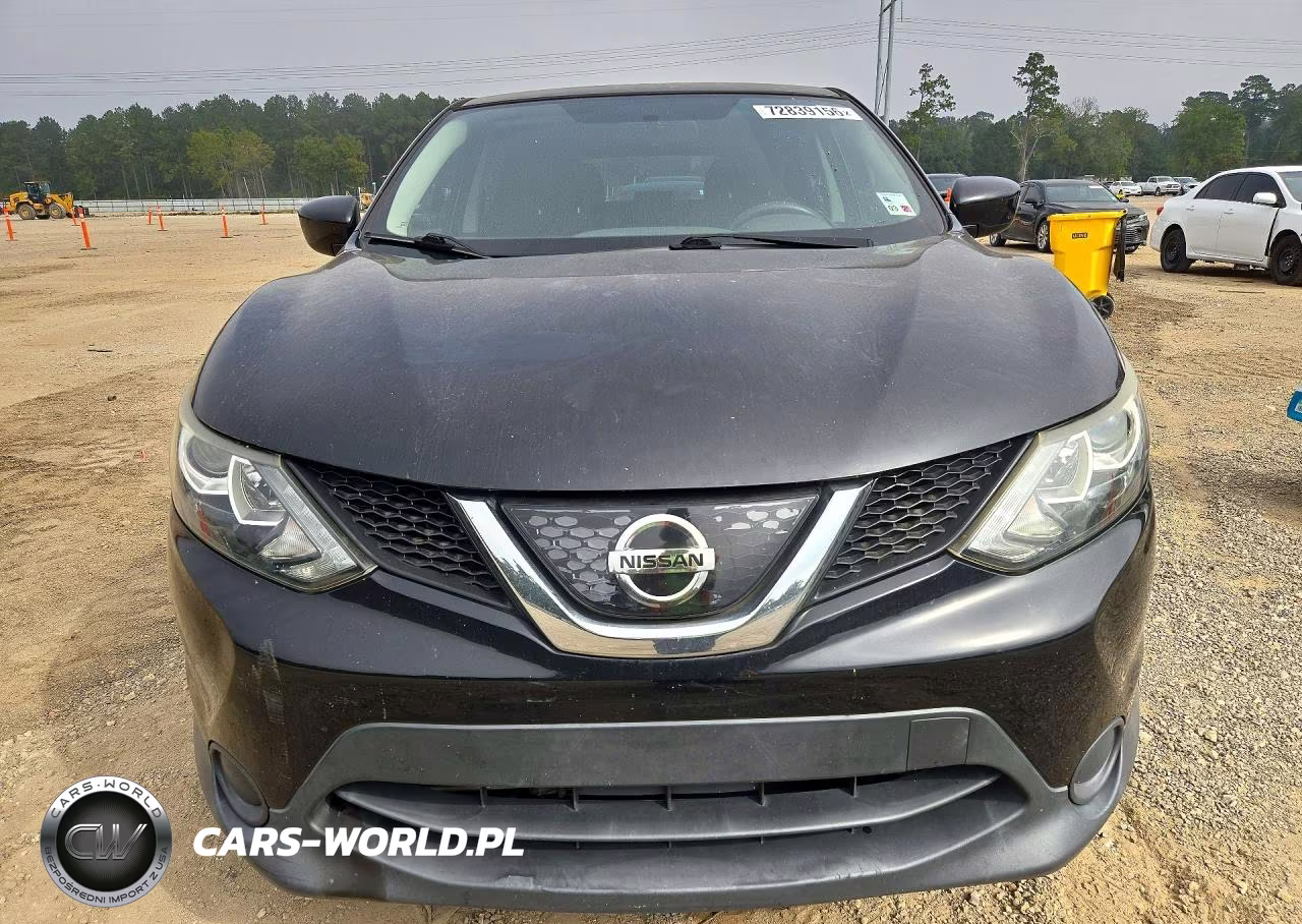 2018 Nissan Rogue Sport S VIN:JN1BJ1CP9JW158634 - 5