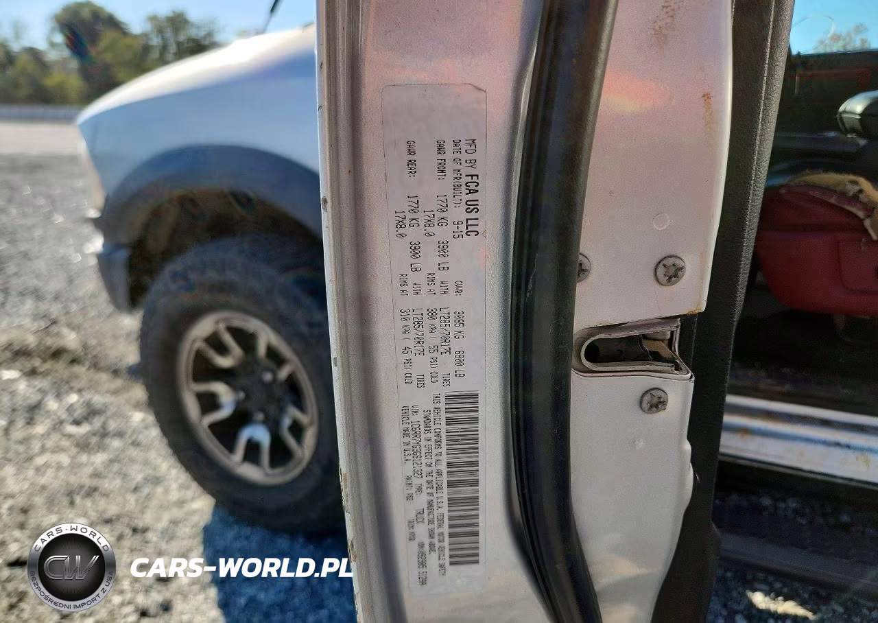 2016 Ram 1500 Rebel VIN:1C6RR7YG3GS121327 - 12