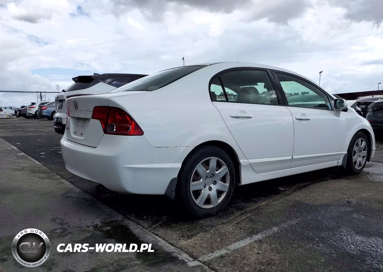 2008 Honda Civic Lx VIN:2HGFA16528H328867 - 3