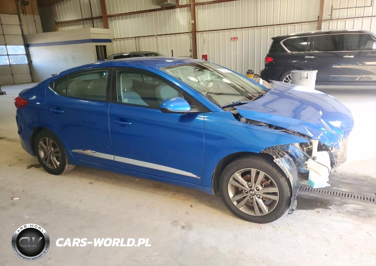 2018 Hyundai Elantra Sel VIN:5NPD84LF7JH219558 - 4