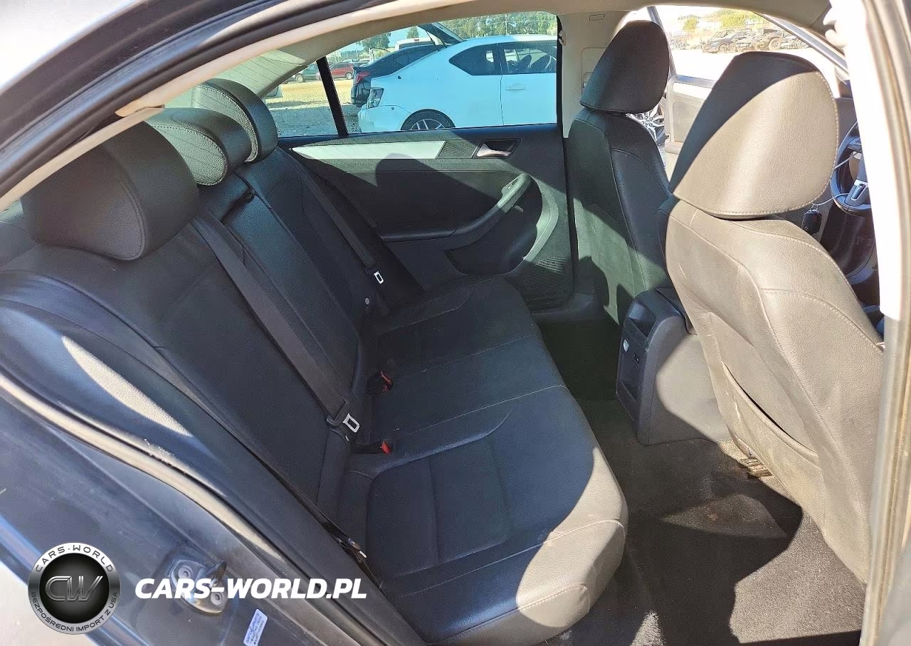 2011 Volkswagen Jetta Sel VIN:3VWLZ7AJXBM333855 - 10