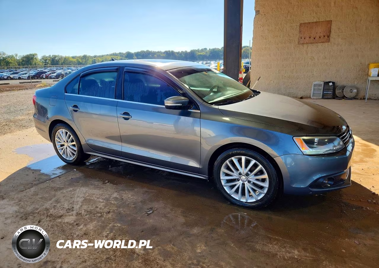 2011 Volkswagen Jetta Sel VIN:3VWLZ7AJXBM333855 - 4