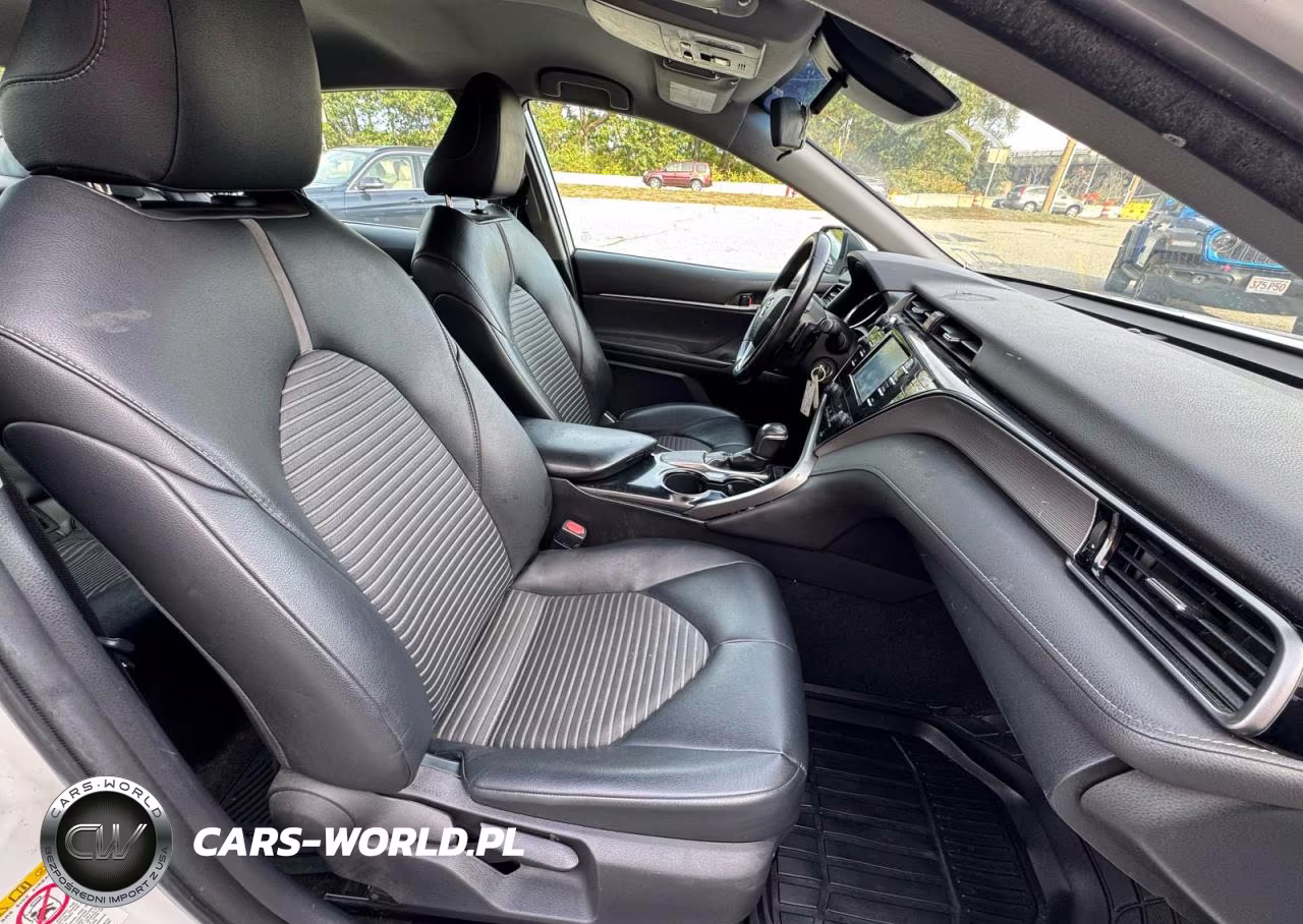2019 Toyota Camry Se VIN:4T1B11HK6KU688546 - 5
