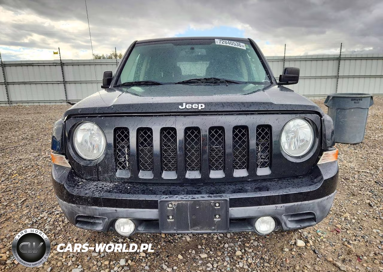2016 Jeep Patriot Latitude VIN:1C4NJRFB7GD685777 - 5