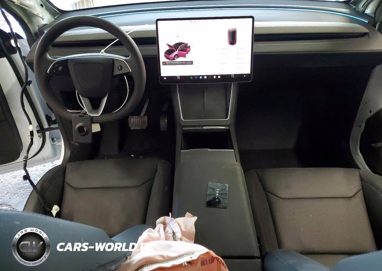 2026 Tesla Model Y VIN:7SAYGDEE8TA500200 - 8