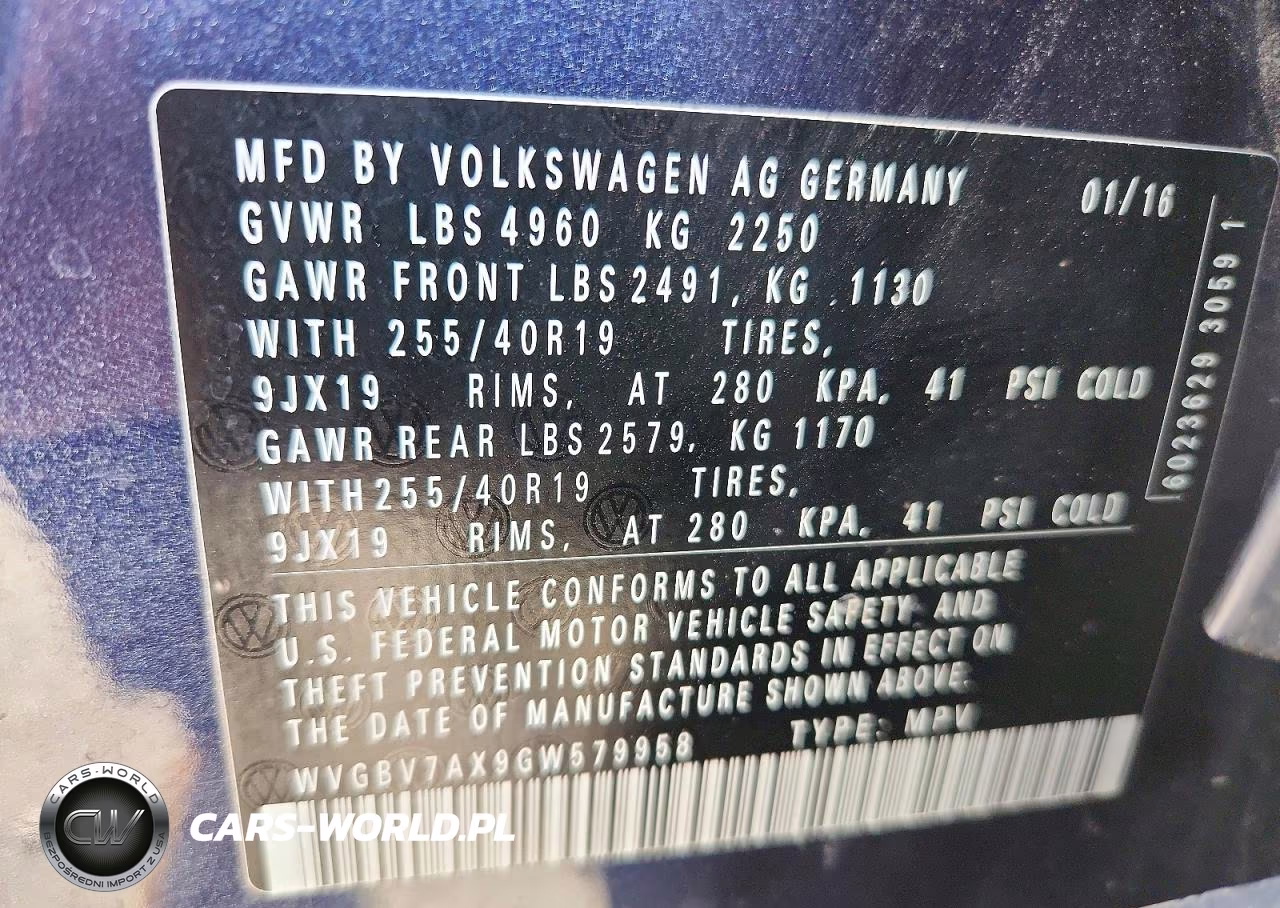2016 Volkswagen Tiguan S VIN:WVGBV7AX9GW579958 - 13