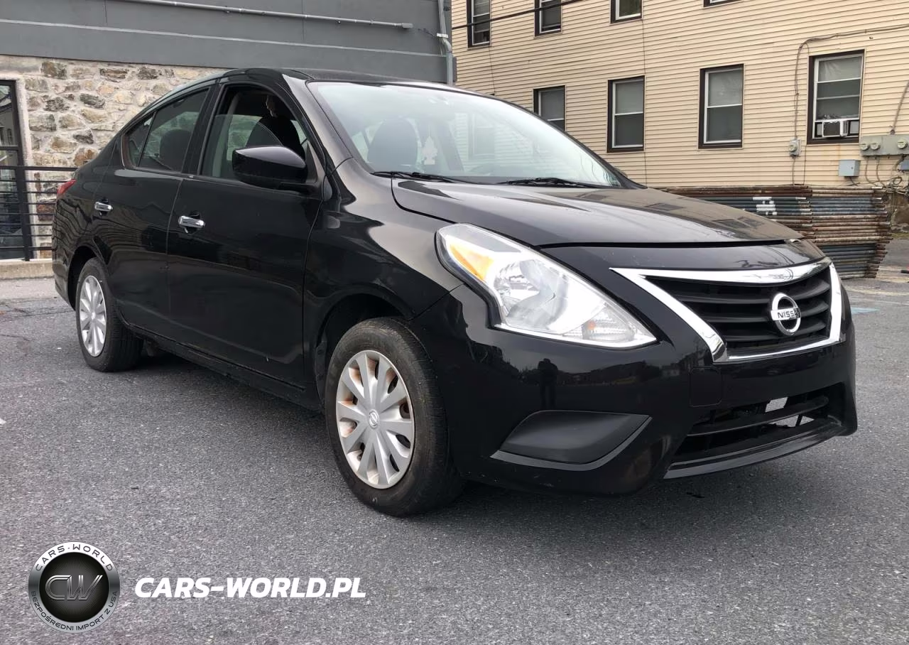 2017 Nissan Versa 1.6 Sv – zdjęcie 1 z 10