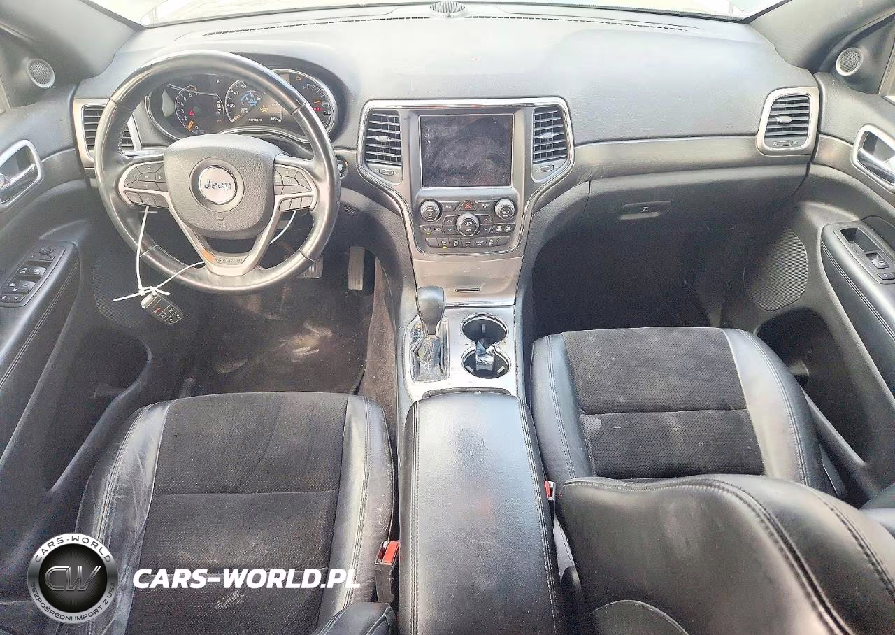 2018 Jeep Grand Cherokee Laredo VIN:1C4RJFAGXJC123758 - 8