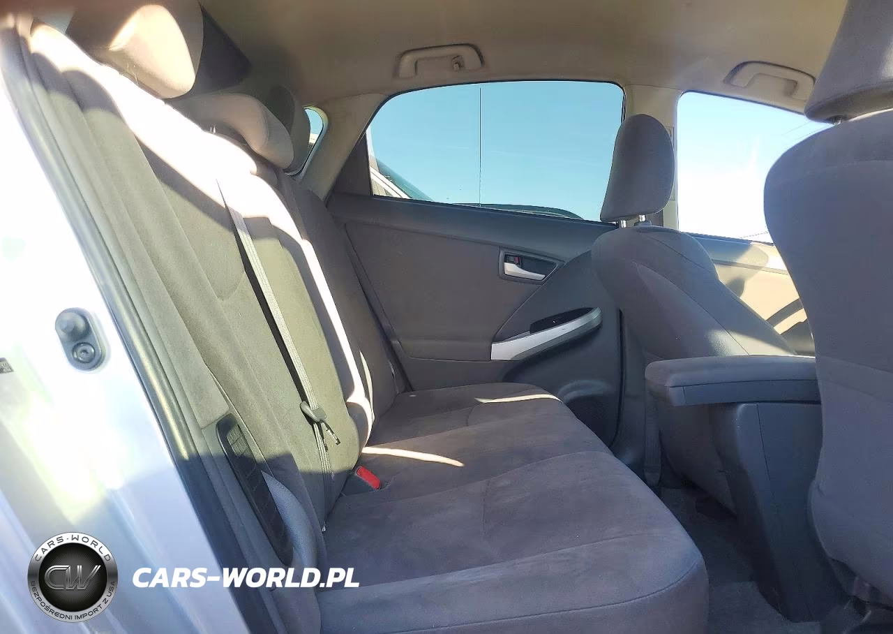 2011 Toyota Prius Two VIN:JTDKN3DU1B5319227 - 10