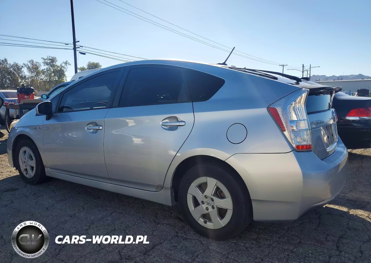 2011 Toyota Prius Two VIN:JTDKN3DU1B5319227 - 2