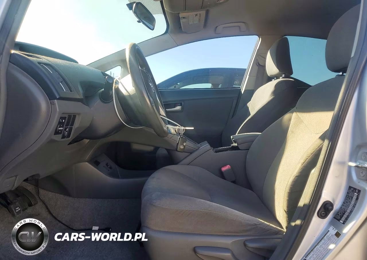 2011 Toyota Prius Two VIN:JTDKN3DU1B5319227 - 7