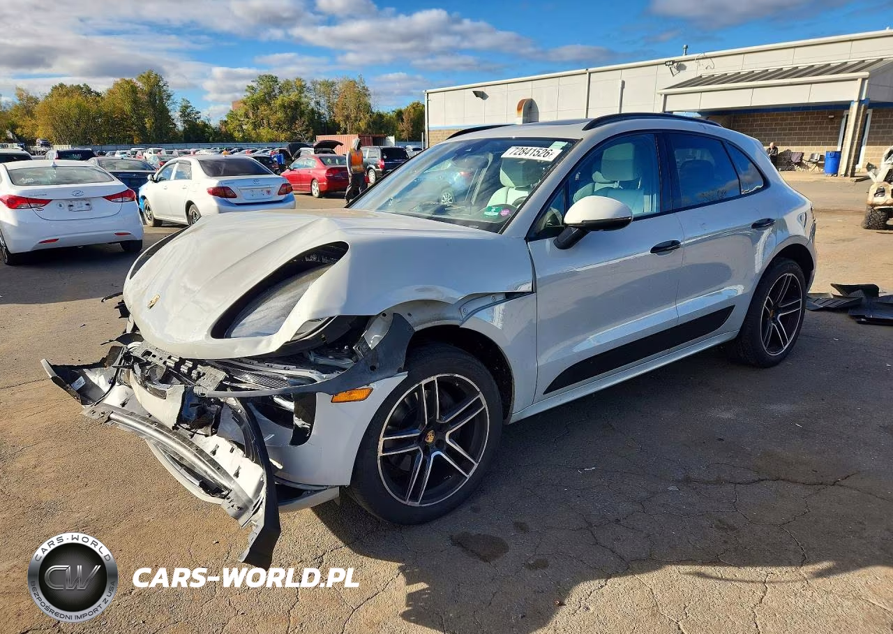 2019 Porsche Macan VIN:WP1AA2A57KLB04587 - 1