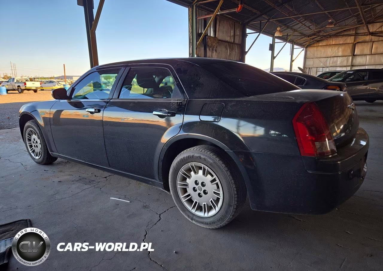 2007 Chrysler 300 VIN:2C3KA43R17H848888 - 2