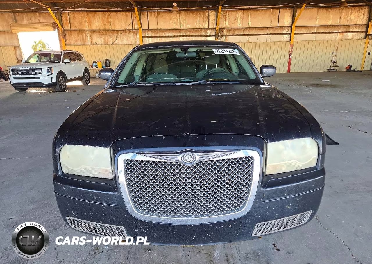 2007 Chrysler 300 VIN:2C3KA43R17H848888 - 5