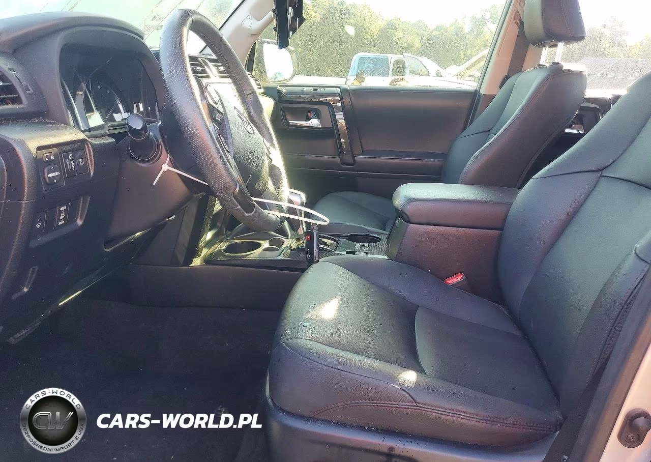 2020 Toyota 4Runner Trd Off-Road Premium VIN:JTEBU5JR9L5784012 - 7