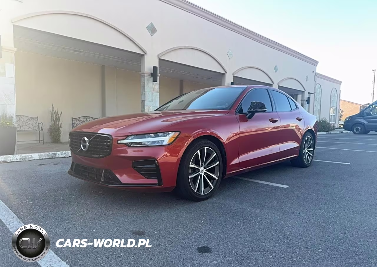 2022 Volvo S60 B5 Momentum VIN:7JRL12TZ1NG154474 - 2
