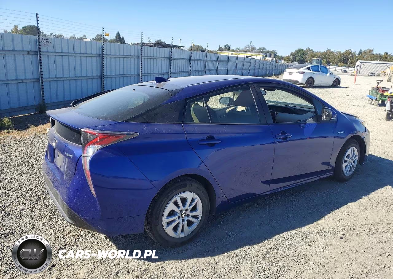 2017 Toyota Prius Two VIN:JTDKBRFU6H3542621 - 3