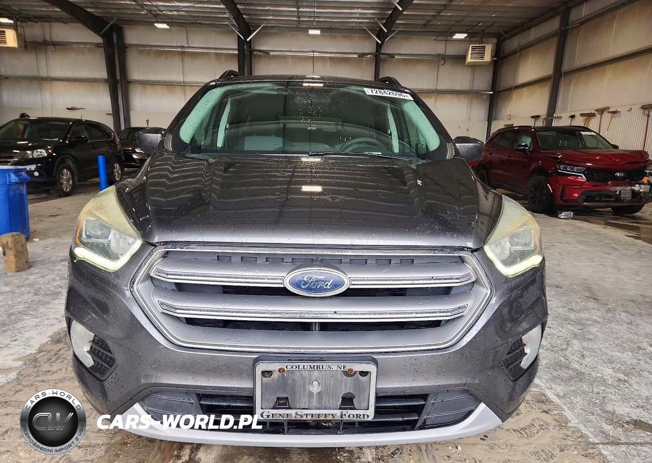 2017 Ford Escape VIN:1FMCU9GD9HUE35890 - 5