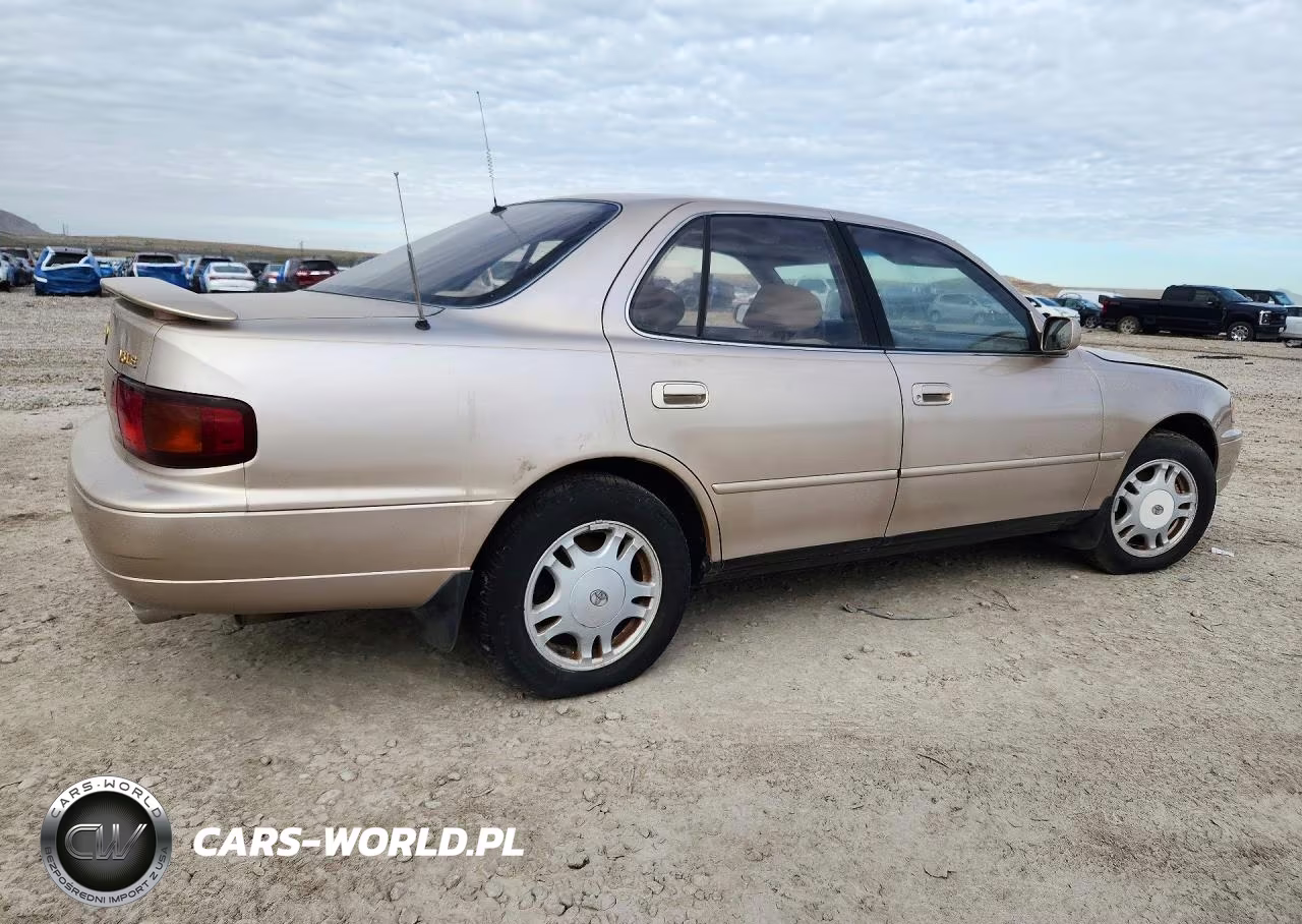 1995 Toyota Camry Le VIN:4T1GK12E9SU101567 - 3