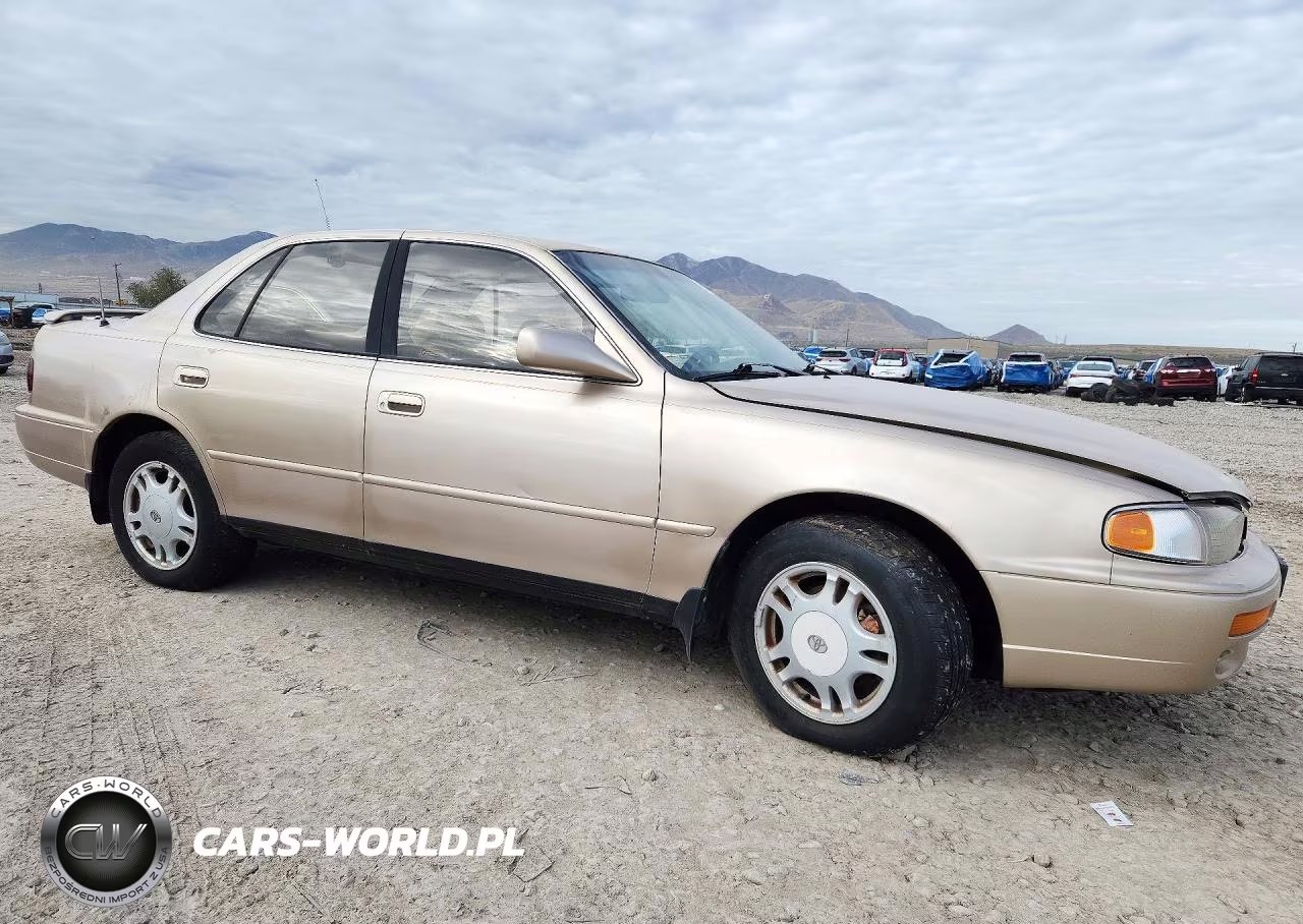 1995 Toyota Camry Le VIN:4T1GK12E9SU101567 - 4
