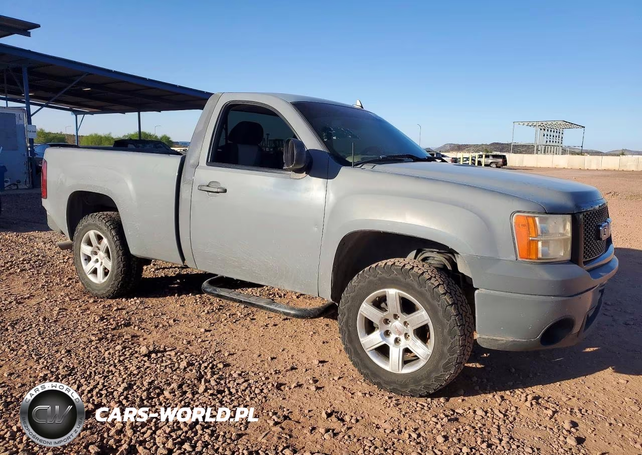 2008 GMC Sierra C1500 VIN:1GTEC14X98Z323903 - 4