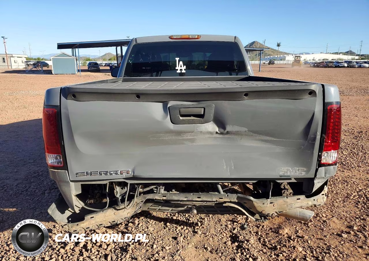 2008 GMC Sierra C1500 VIN:1GTEC14X98Z323903 - 6