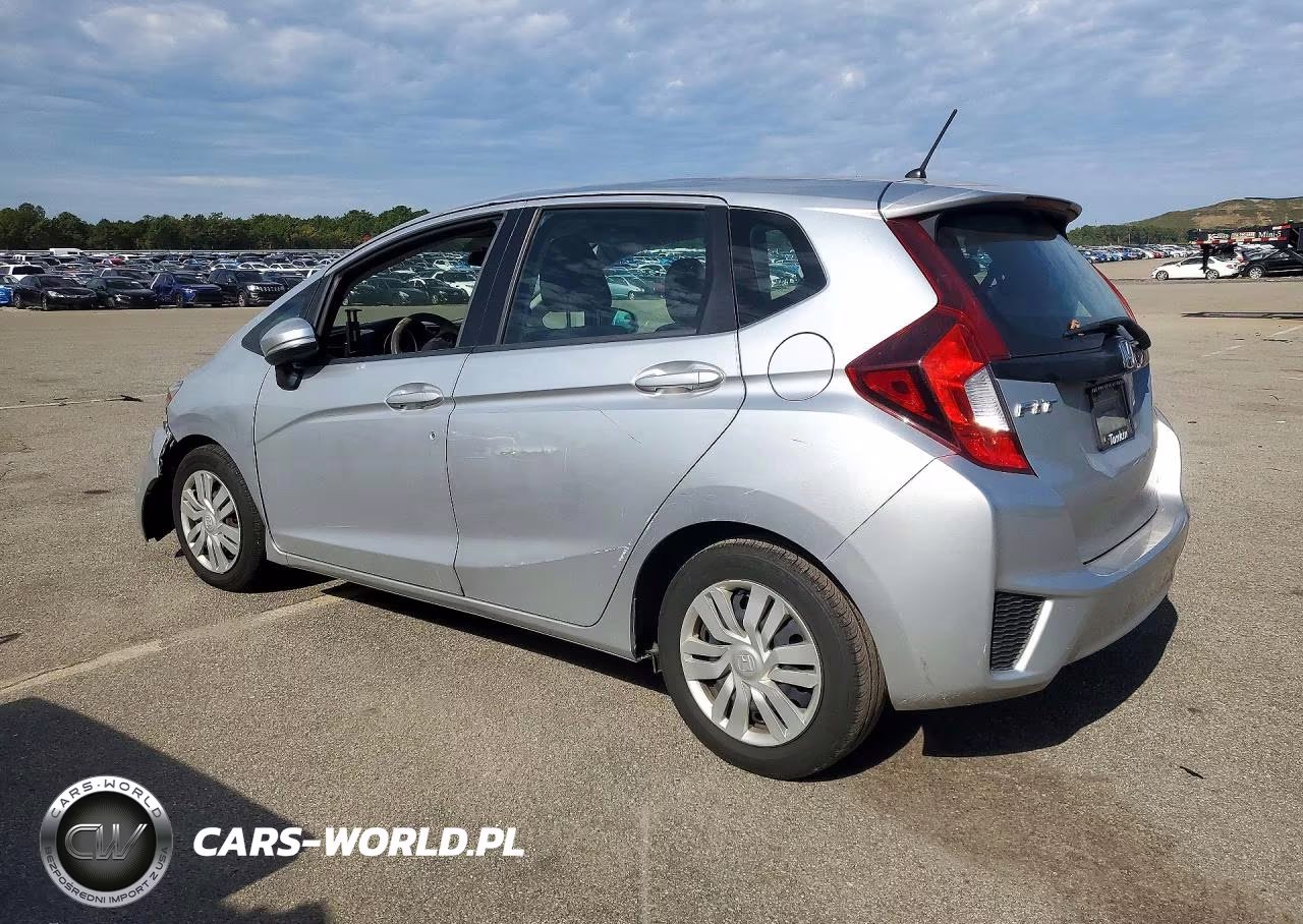 2015 Honda Fit Lx VIN:3HGGK5G55FM711143 - 2