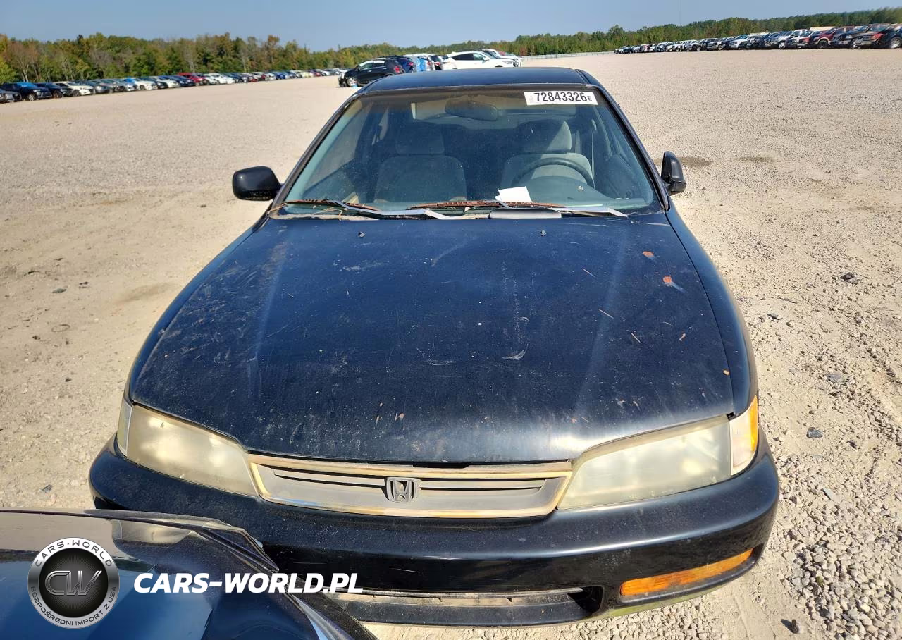 1996 Honda Accord Lx VIN:1HGCD7237TA014995 - 5