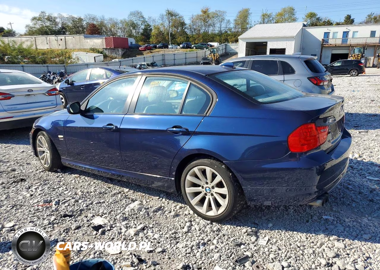 2011 BMW 328 Xi VIN:WBAPK7C51BF196276 - 2