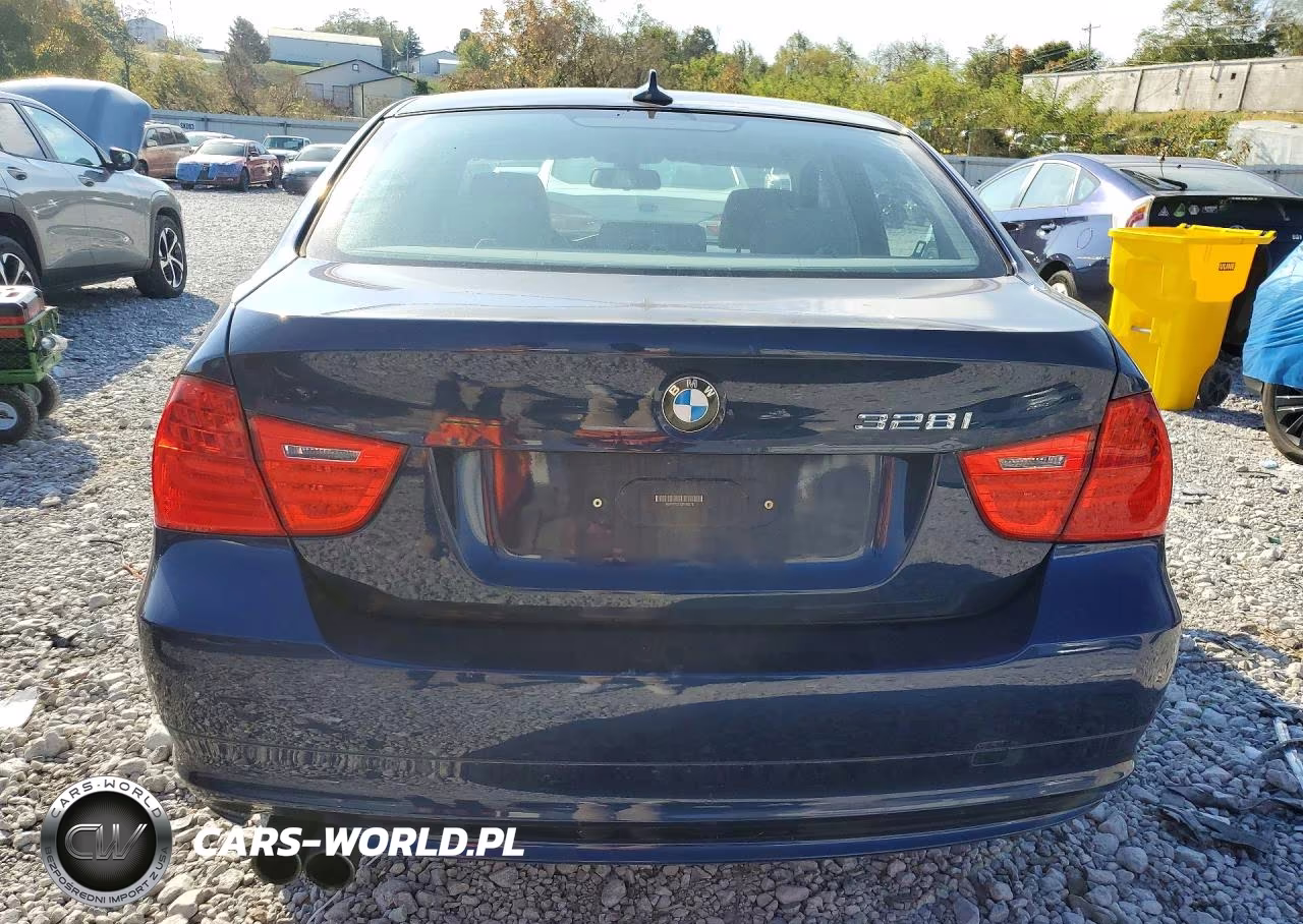 2011 BMW 328 Xi VIN:WBAPK7C51BF196276 - 6