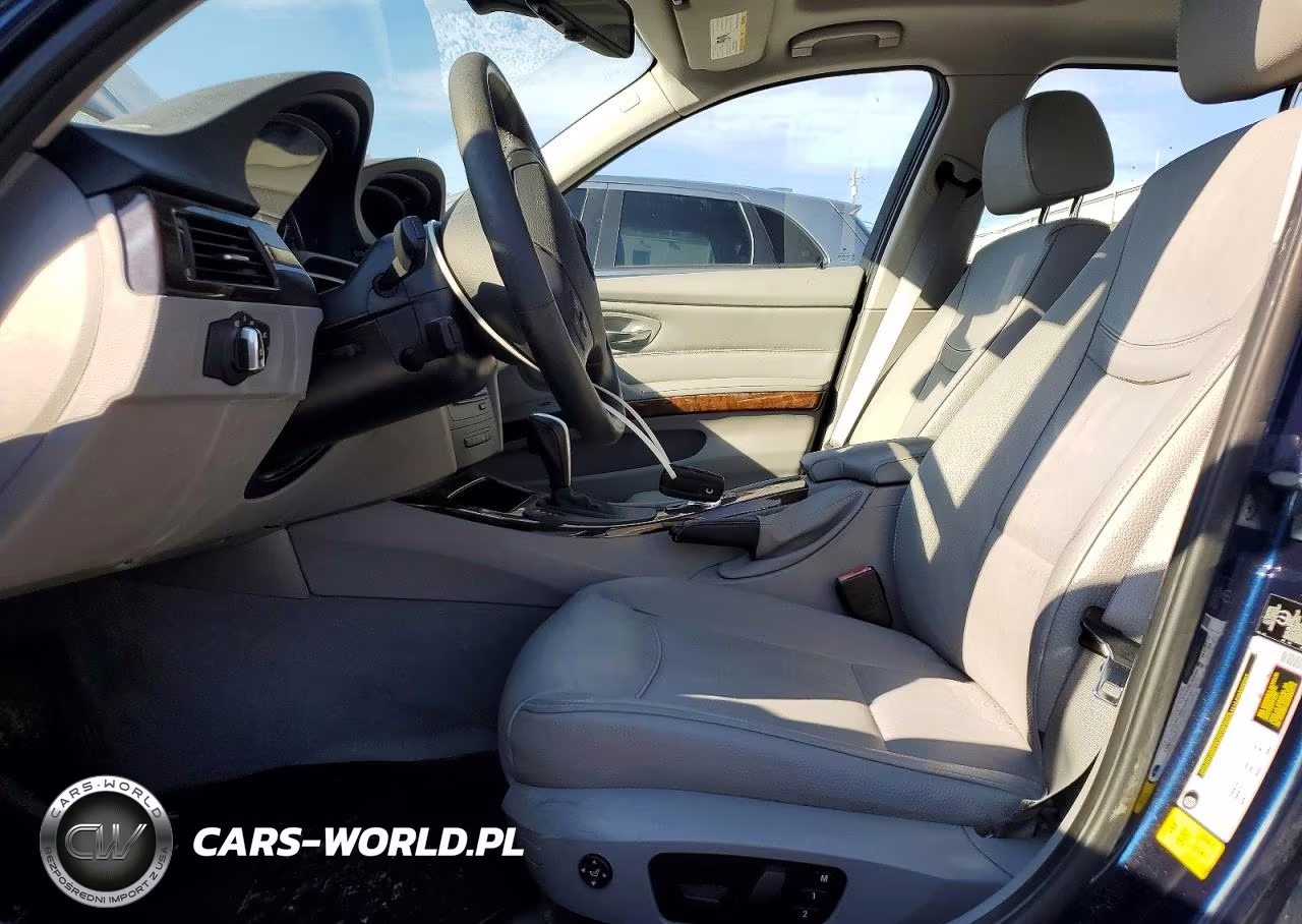 2011 BMW 328 Xi VIN:WBAPK7C51BF196276 - 7