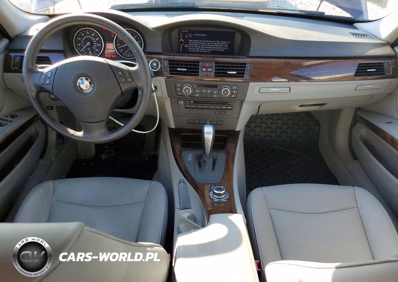 2011 BMW 328 Xi VIN:WBAPK7C51BF196276 - 8