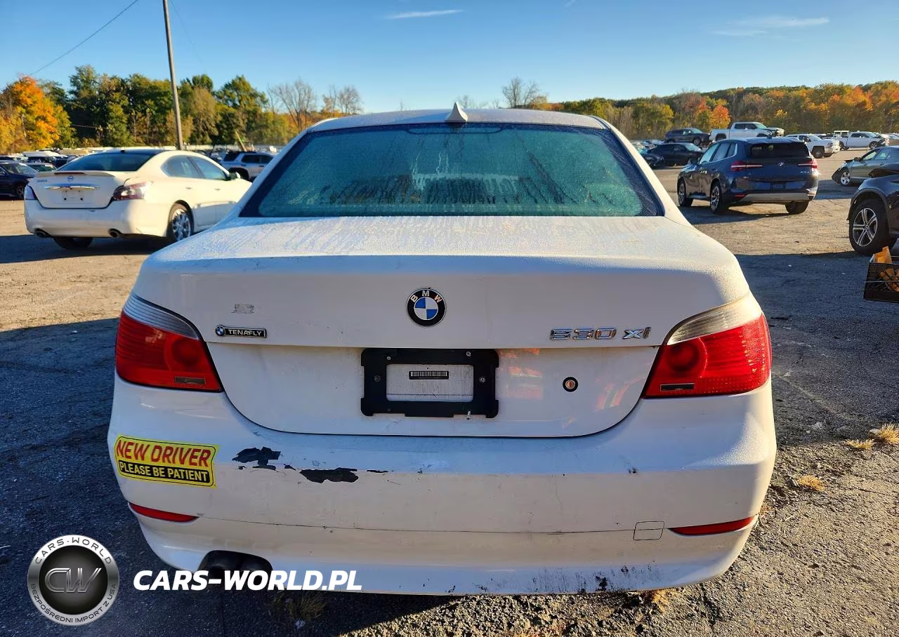 2007 BMW 530 Xi VIN:WBANF73577CU23801 - 6