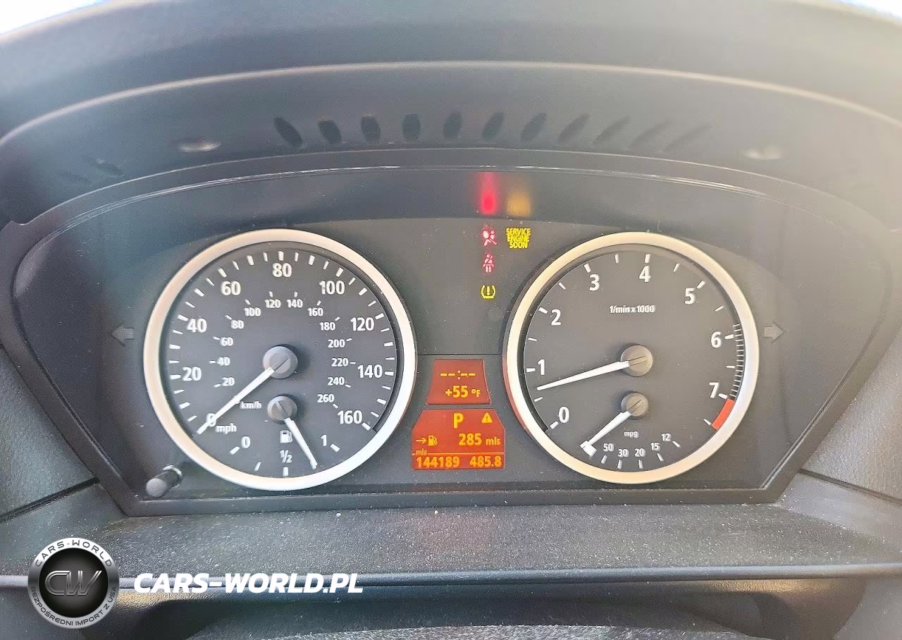 2007 BMW 530 Xi VIN:WBANF73577CU23801 - 9